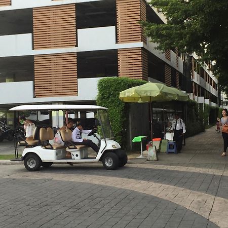 Luxury Condominium Sukhumvit 77 กรุงเทพมหานคร ภายนอก รูปภาพ